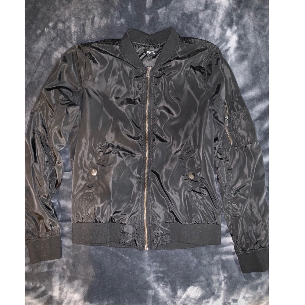 Bomber jacket